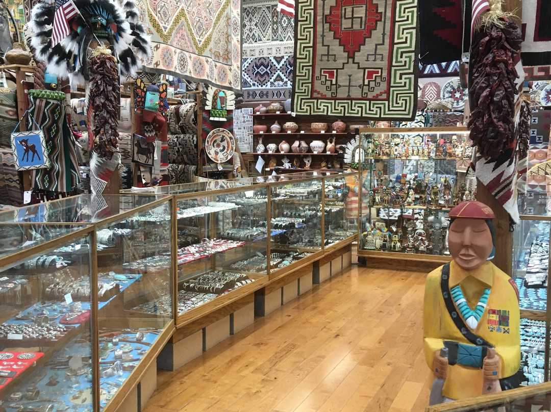 Perry Null Trading Company-盖洛普必去景点