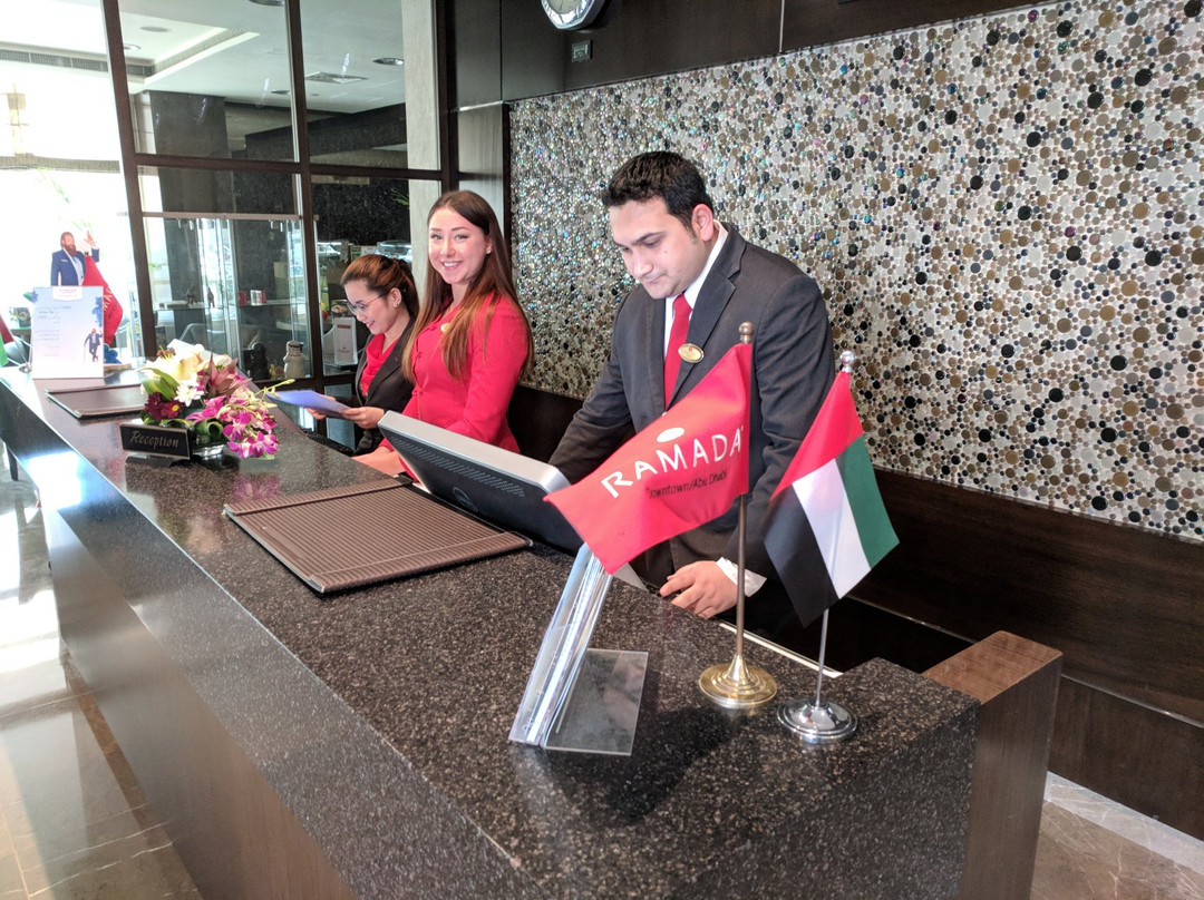 Ramada by Wyndham Abu Dhabi Downtown主图