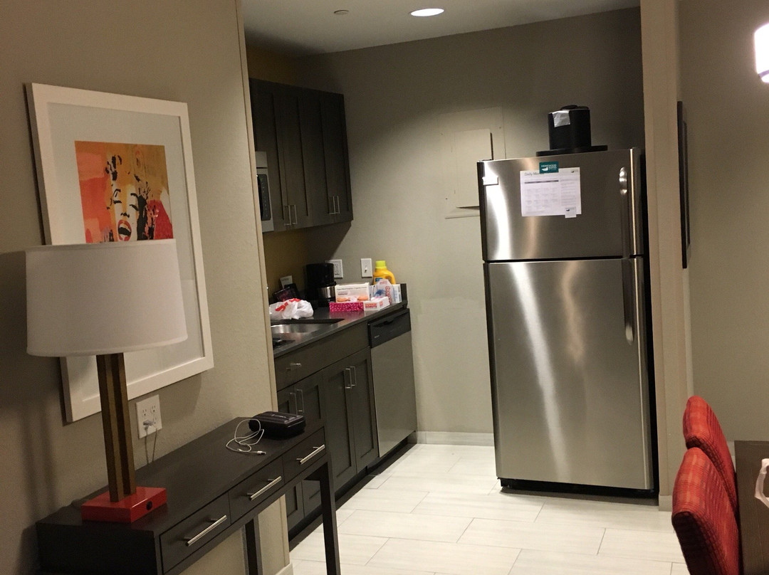 迈阿密市区/布里克尔希尔顿惠庭套房酒店主图