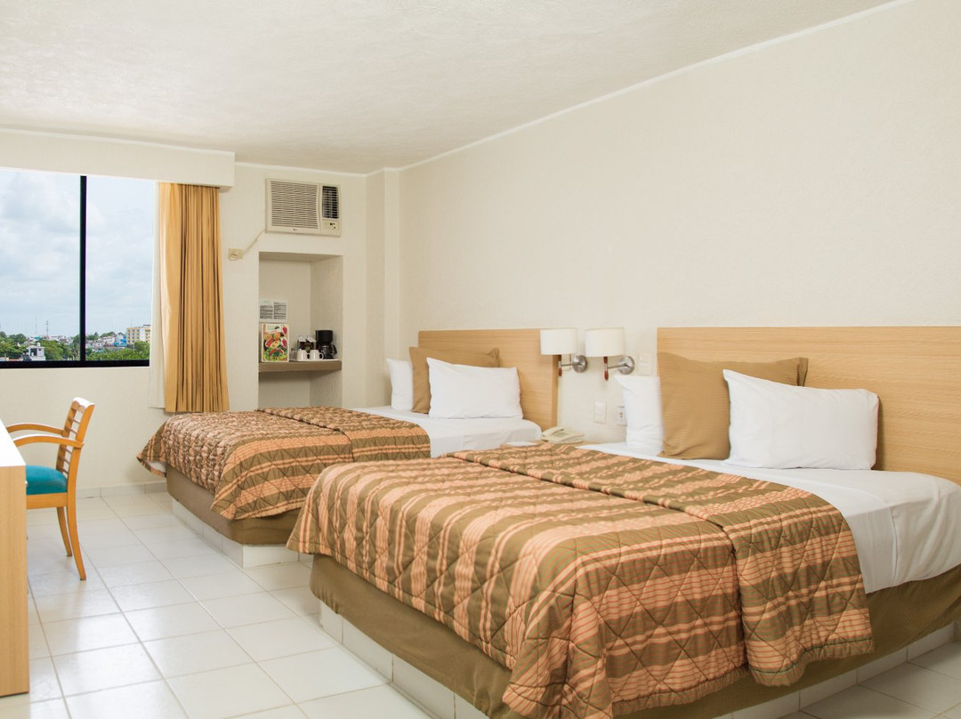 Nacajuca Municipality酒店住宿-Hotel & Suites Real del Lago