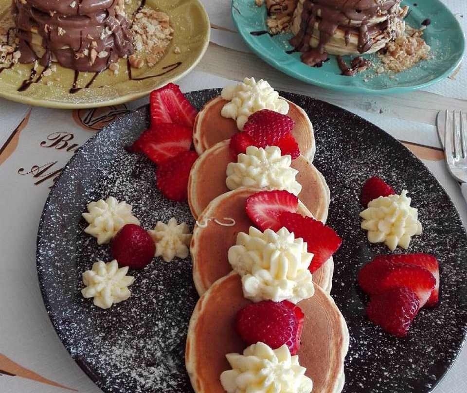 Agora Coffee and More