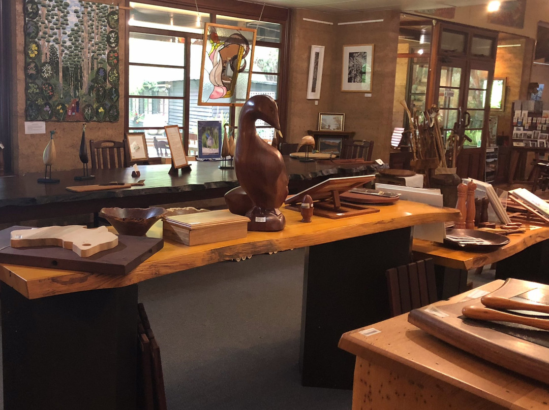 Pemberton Fine Woodcraft Gallery-彭伯顿必去景点