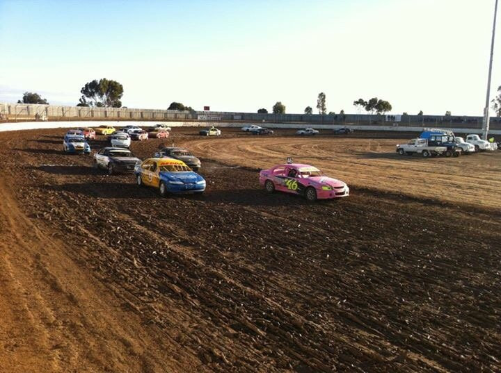 Blue Ribbon Raceway-霍舌姆必去景点