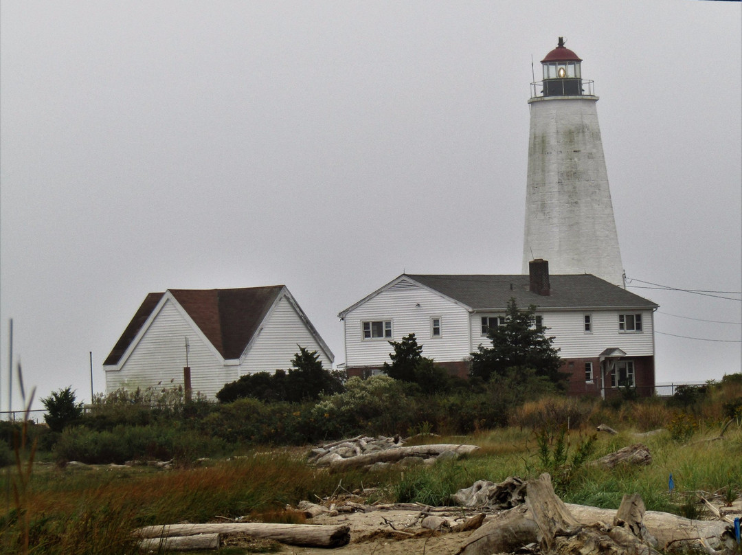 Lynde Point Lighthouse-旧塞布鲁克必去景点