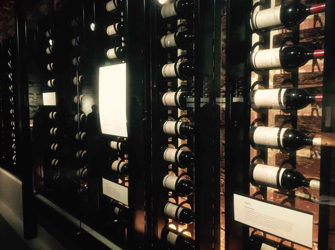 Dan Murphy's Cellar景点图片