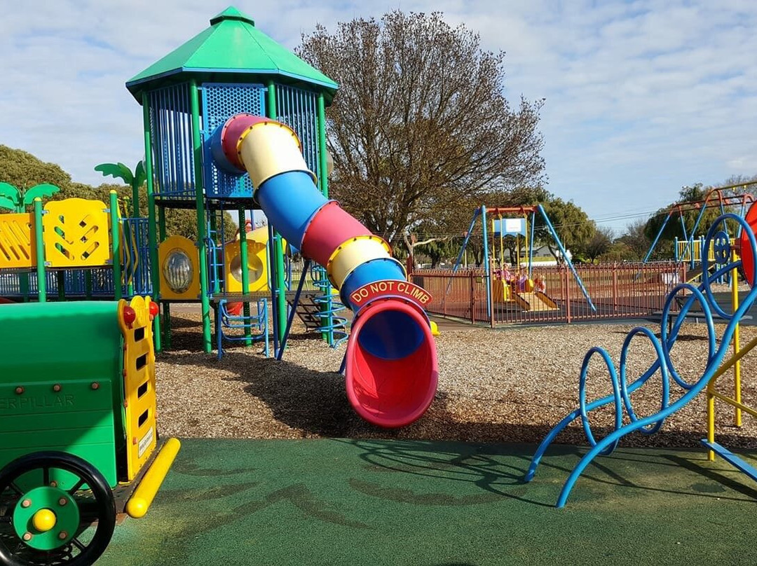 Millicent Mega Playground景点图片
