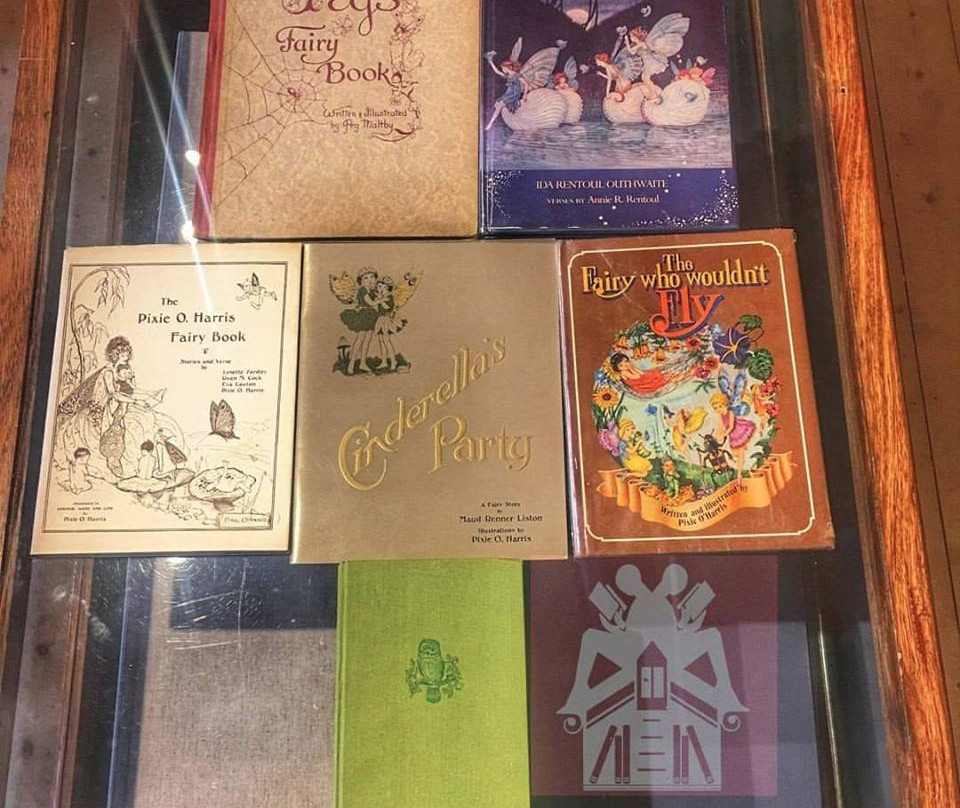 Aesop's Attic Bookshop-凯尼顿必去景点