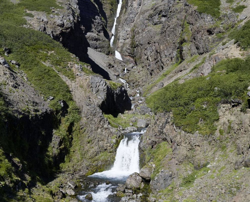 Valagil Waterfall-Sudavik必去景点