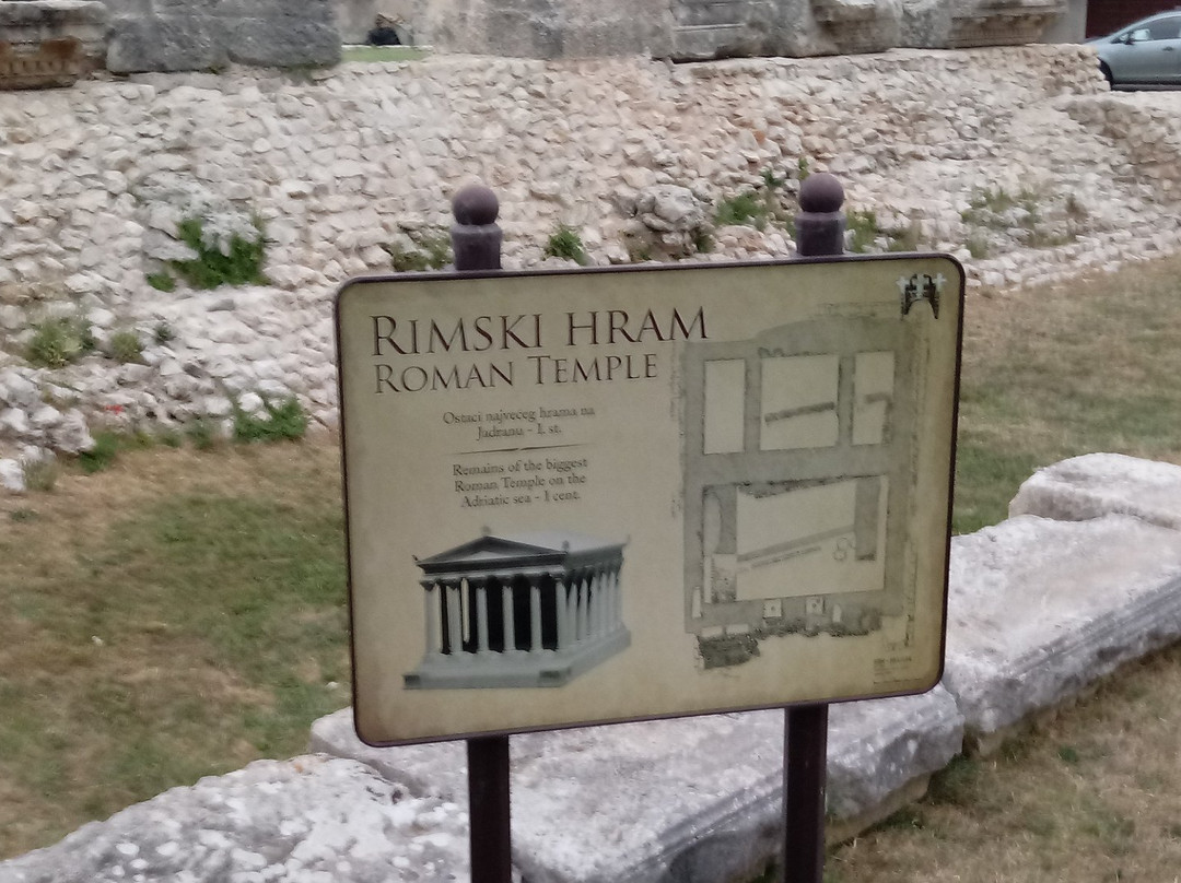 The Roman Temple-Nin必去景点
