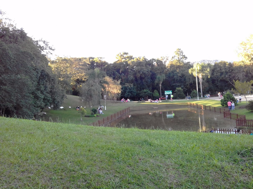 Parque Municipal Romeo Benício Wolf-Dois Irmaos必去景点