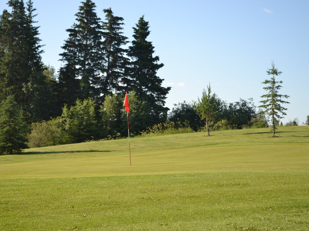 Pipestone Links Golf Course and RV Park-Millet必去景点