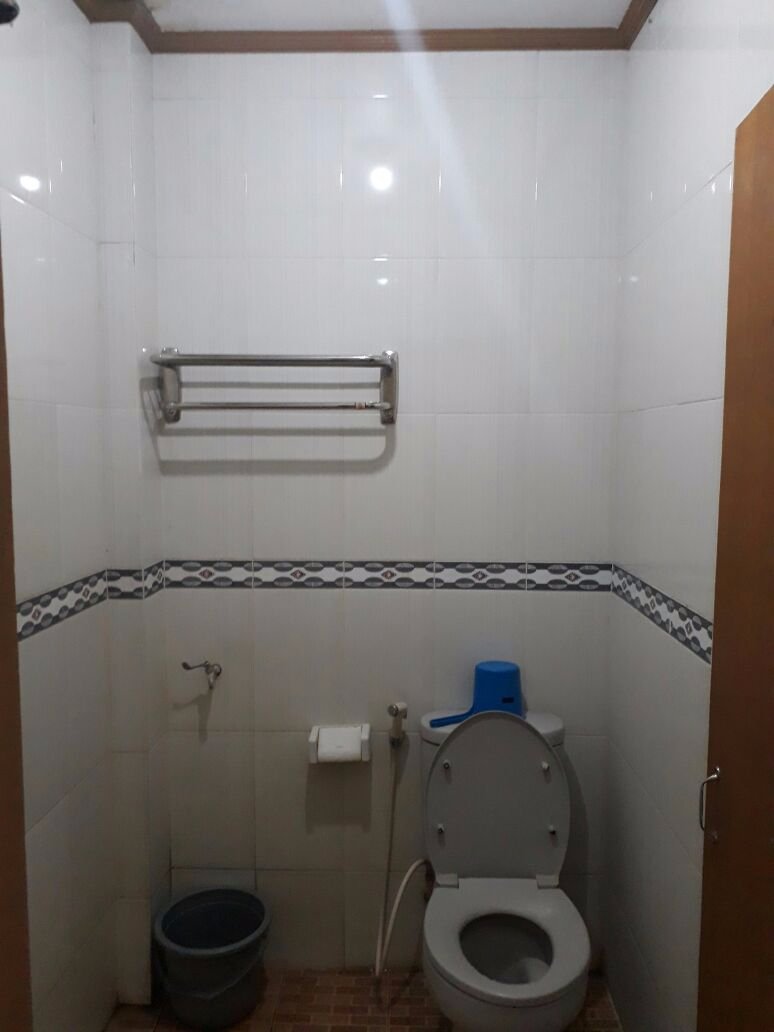 Bhinneka Hotel-浴室