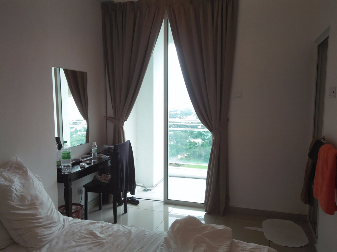 Shineville Condominium