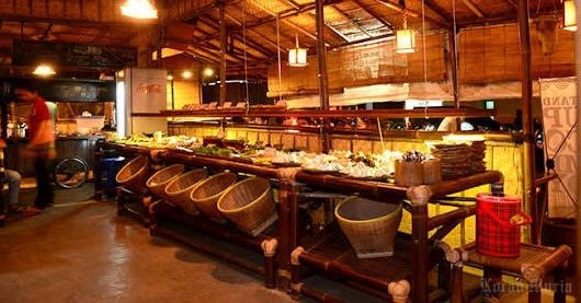 Purwodadi餐馆和美食-Angkringan Cekli