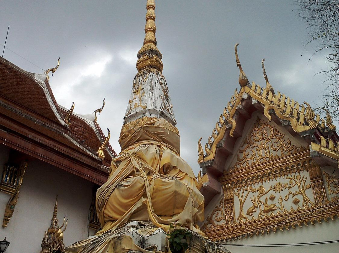 Wat Phra Thaen Sila At-腊黎必去景点