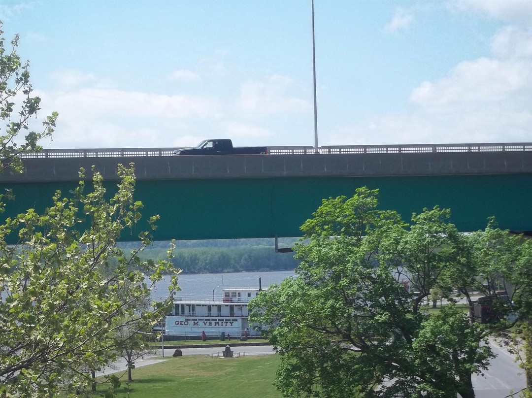 Bridge Observation Deck-Keokuk必去景点