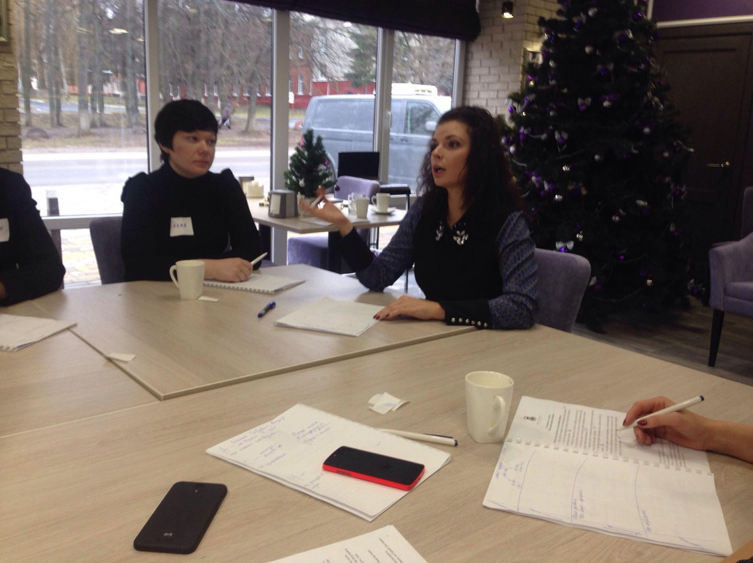 Green Park Hotel主图