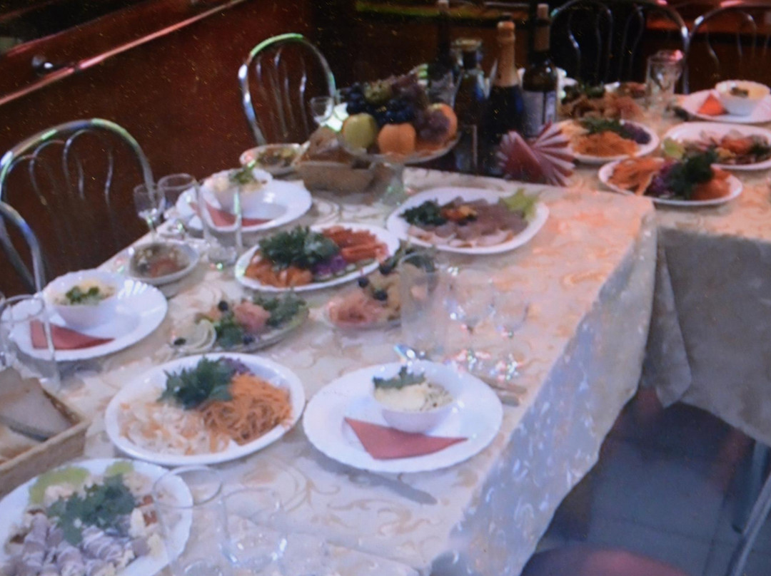 Malyye Shapy餐馆和美食-Festival