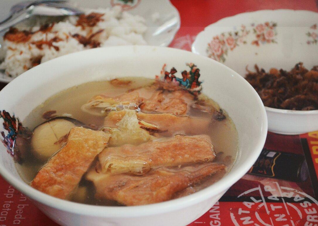 梭罗餐馆和美食-Timlo Sastro