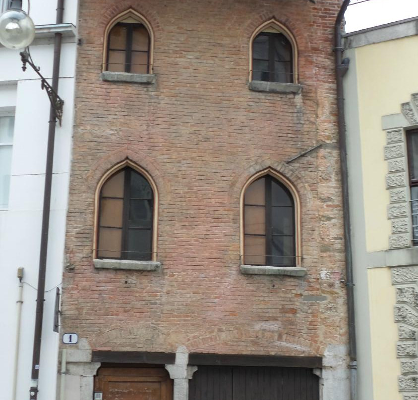 Casa trecentesca di Via Mazzini-乌迪内必去景点
