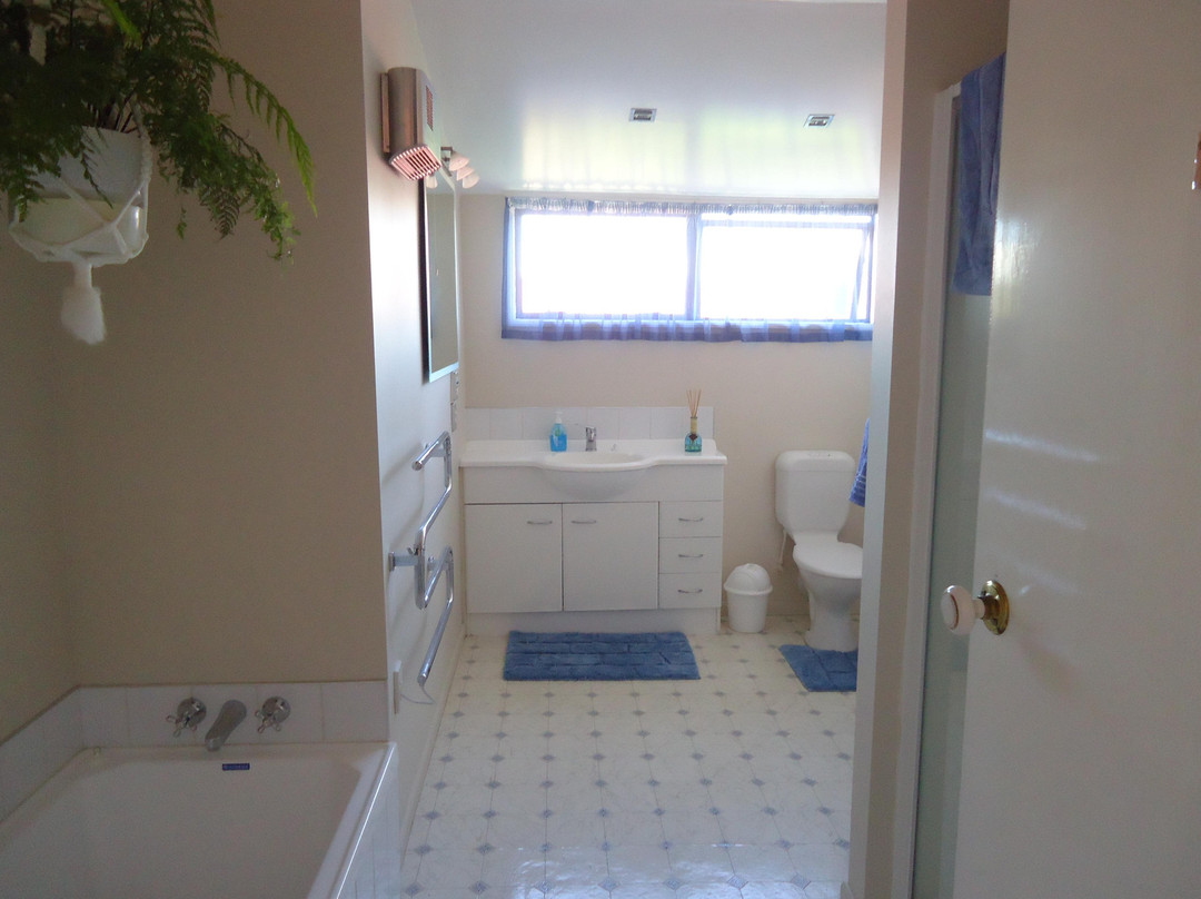 Lavender Towers主图