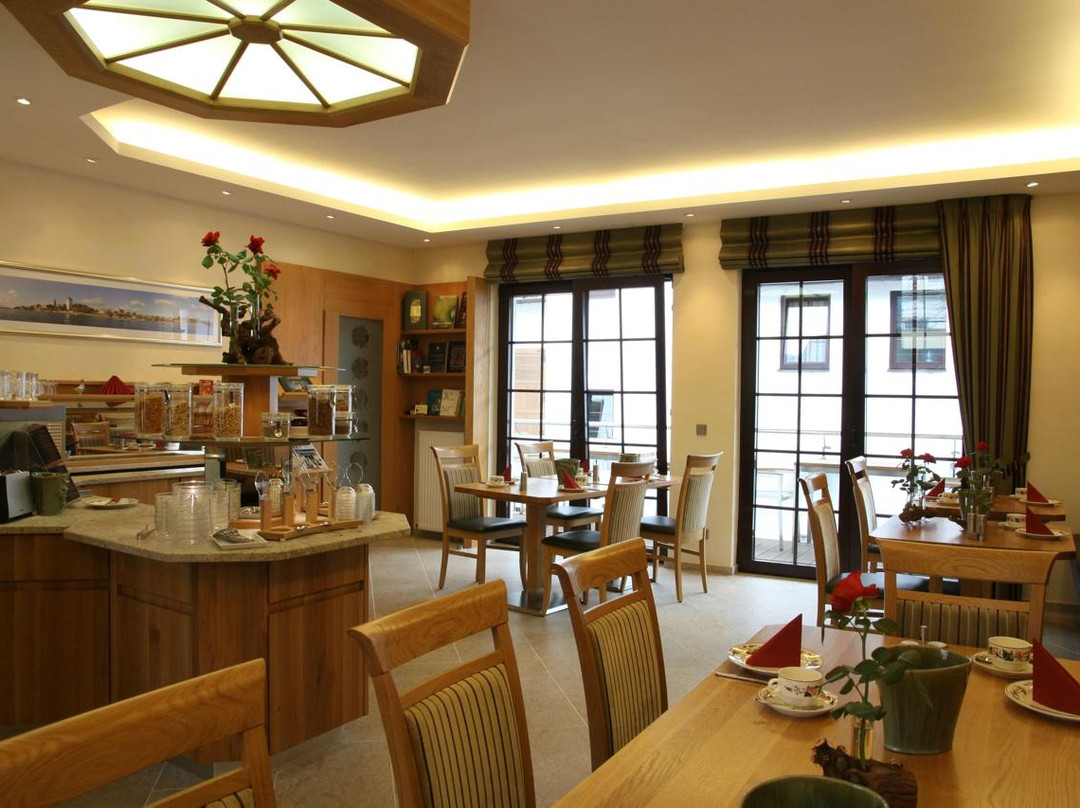 Weingut & Weinhotel Offenstein Erben主图