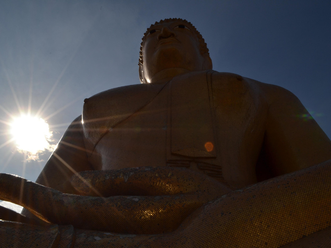 Wat Phikun Thong-他苍必去景点