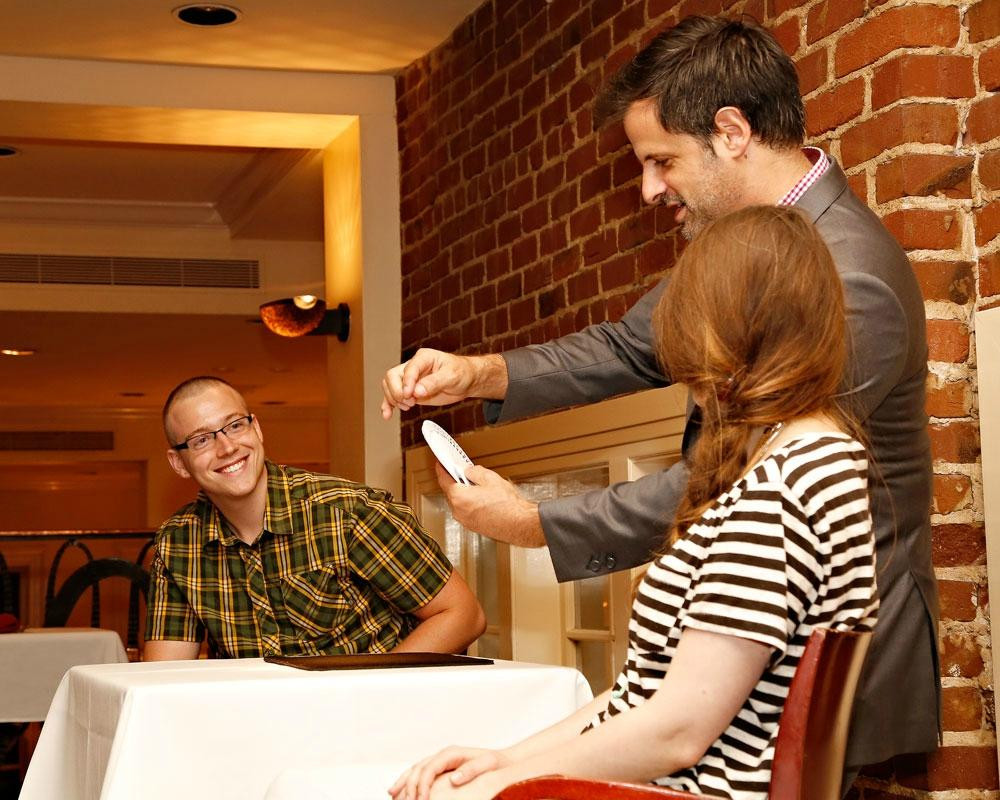 Conjuring Wonder - Magic: Up-Close & Personal-伯克利必去景点