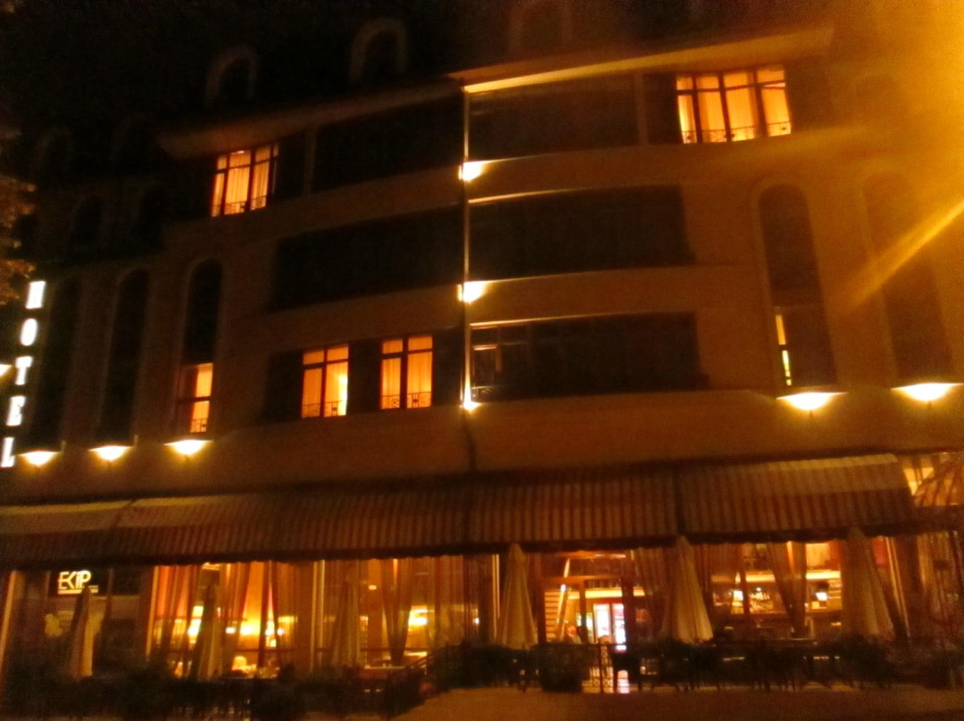 Hotel Retro主图