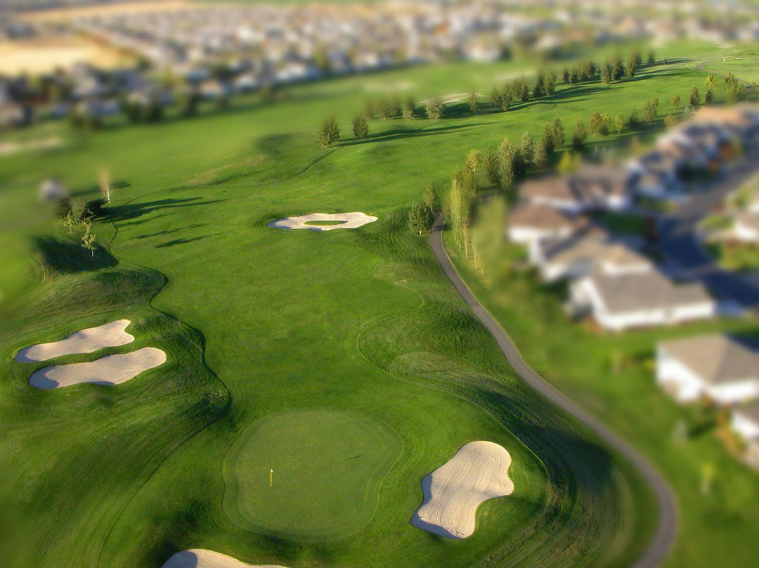 MeadowWood Golf Course景点图片