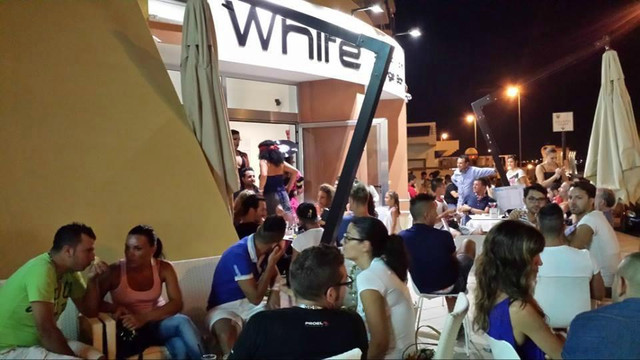 White sensation lounge bar-加里波利必去景点