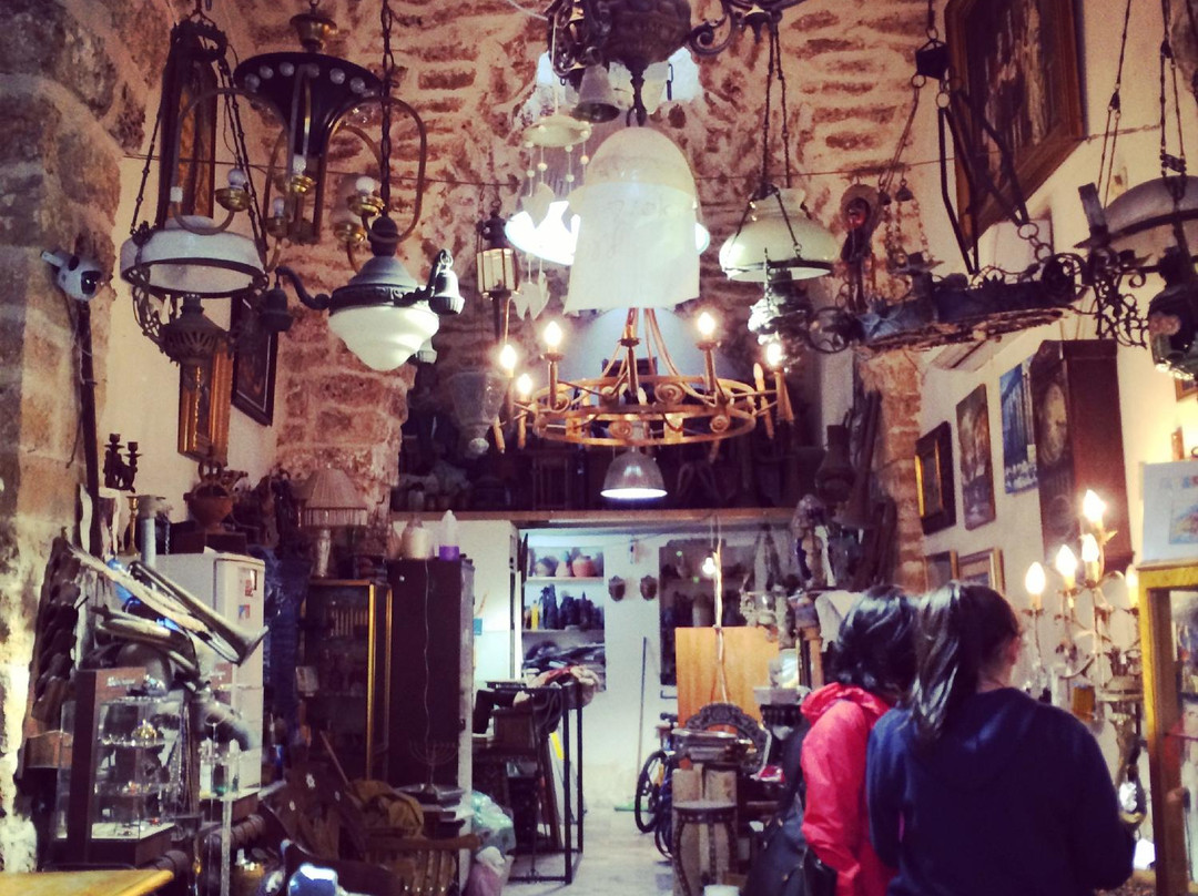 Antiques Gallery-特拉维夫必去景点