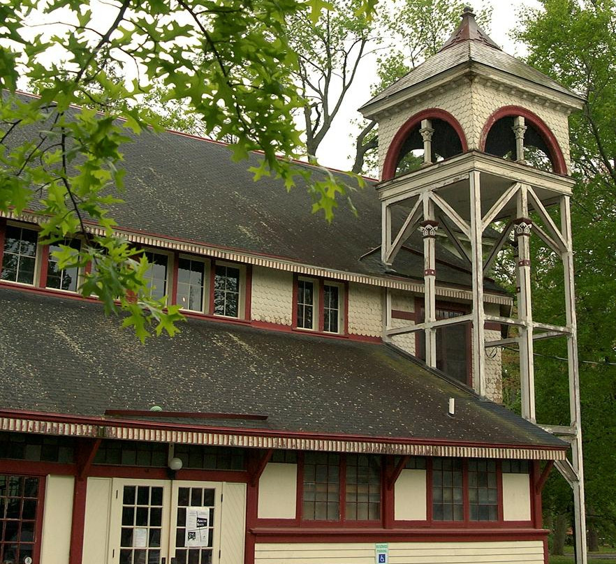 Round Lake Auditorium-Round Lake必去景点