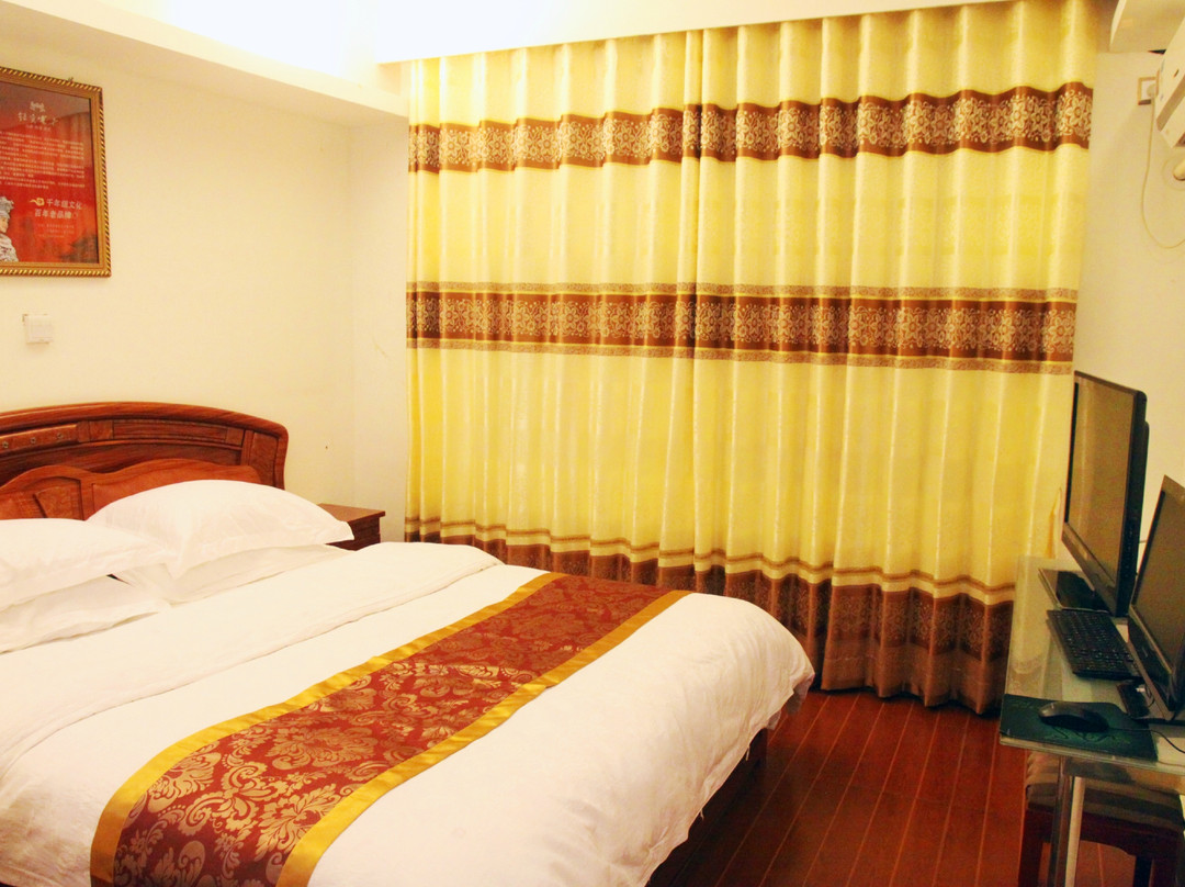 张家界天子上院客栈武陵源景区店主图