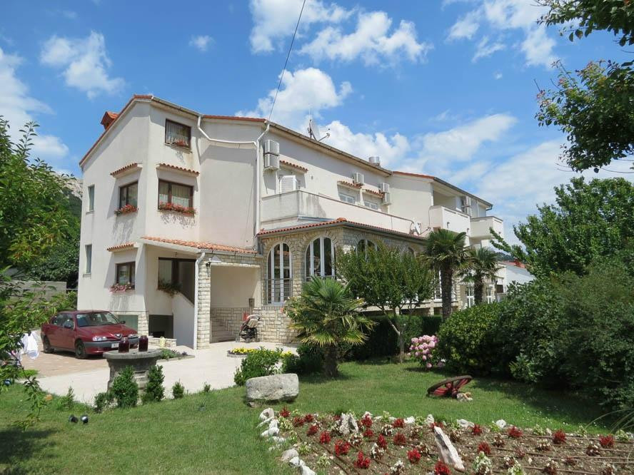 Baska酒店住宿-Pansion Burin