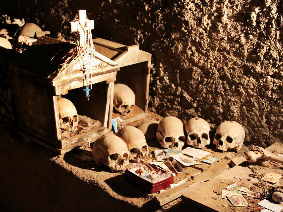 Cimitero delle Fontanelle-那不勒斯必去景点
