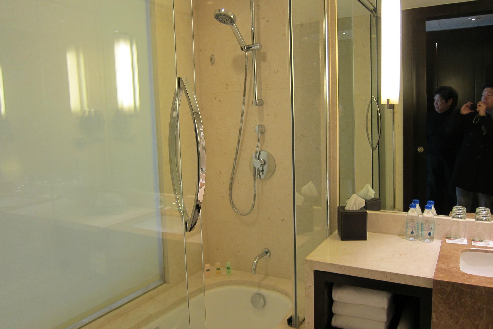 杭州武林万怡酒店-浴室