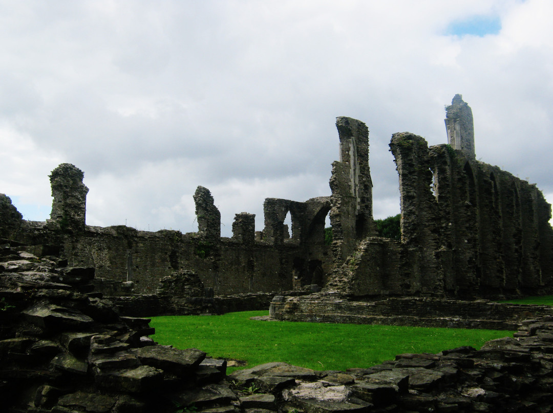 Neath Abbey景点图片