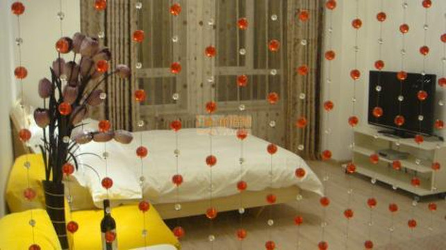 青岛豪森府邸国际酒店(万象城五四广场店)主图