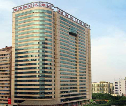 新西亚大酒店主图