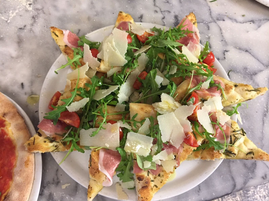 Elgg餐馆和美食-Restaurant Pizzeria Frohsinn Bella Vita