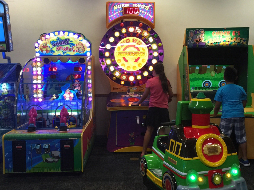 Chuck E. Cheese's