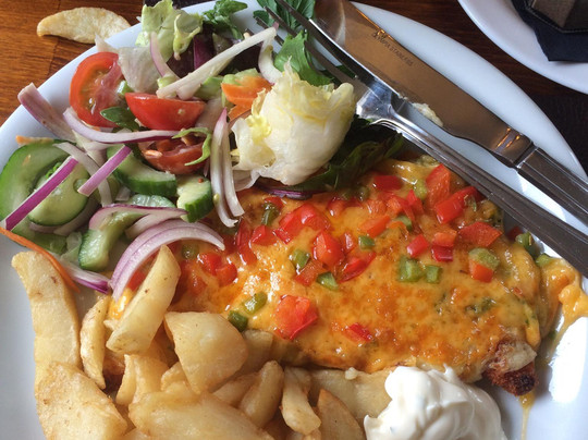 Urra餐馆和美食-The Buck Inn Restaurant