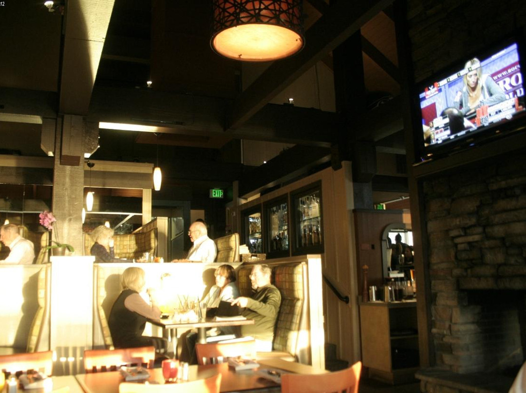 Beachhouse Bar + Grill