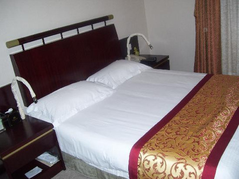 中福大酒店主图