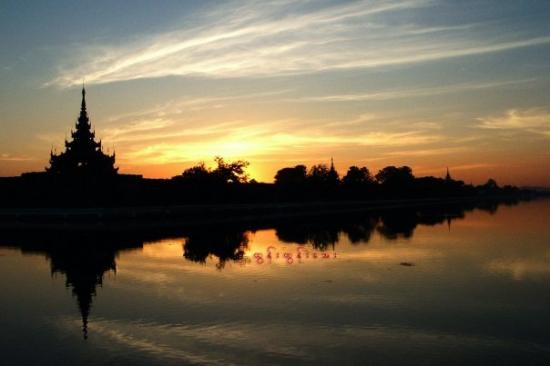 Mandalay Fort景点图片