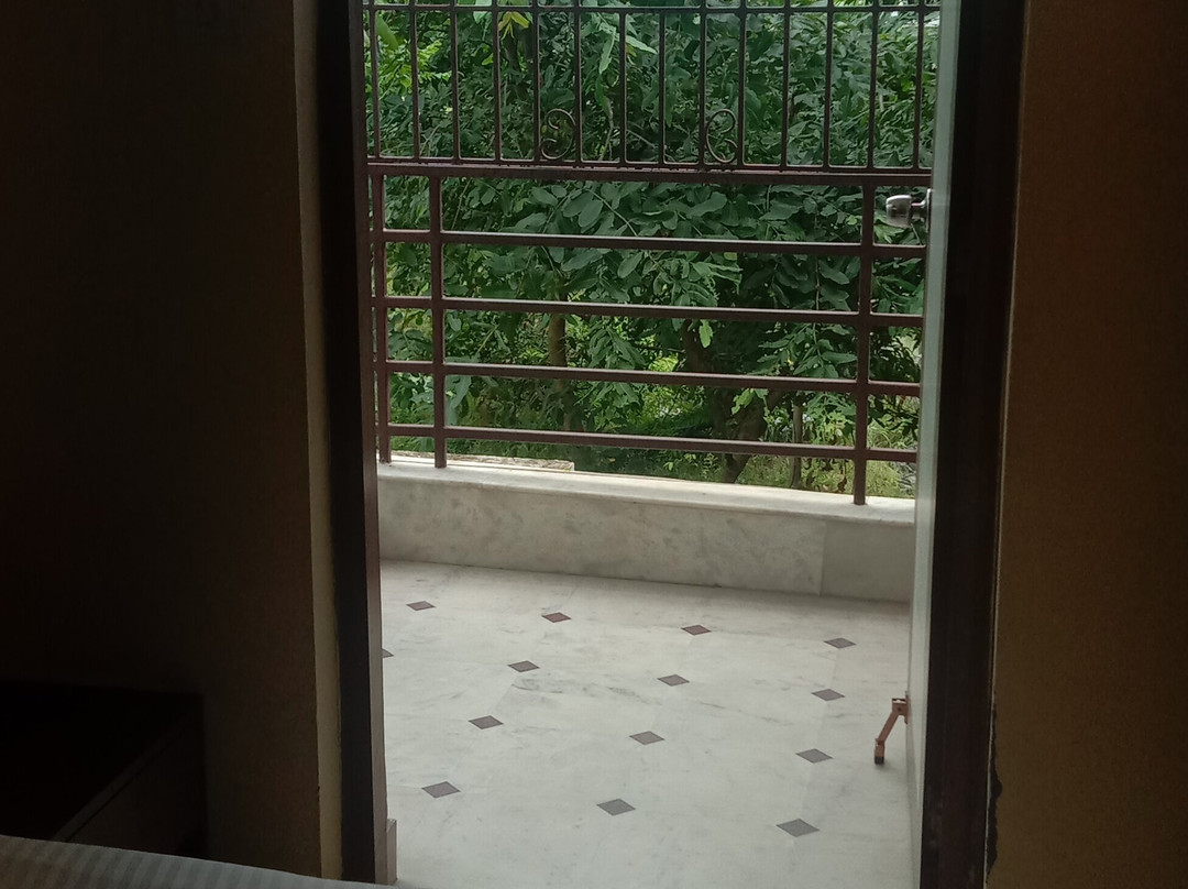 Treebo Trend Sreemaa Newtown主图