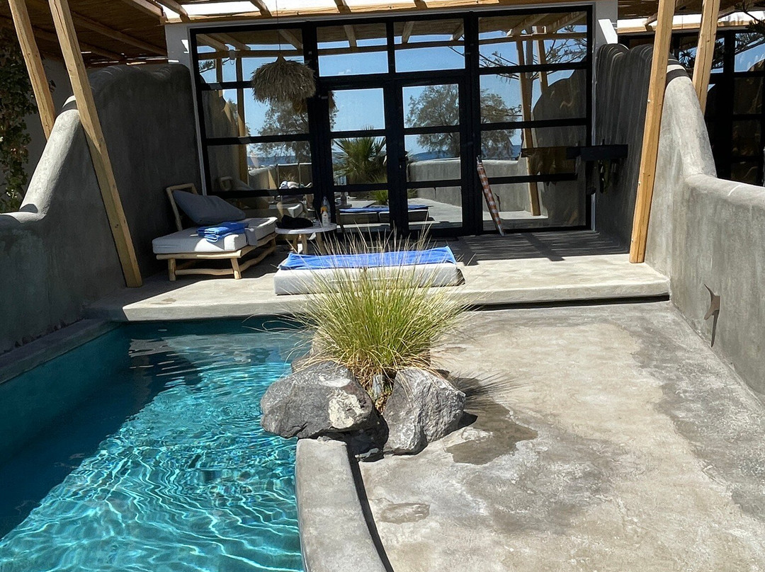 Agios Georgios酒店住宿-Oscar Beachfront Suites