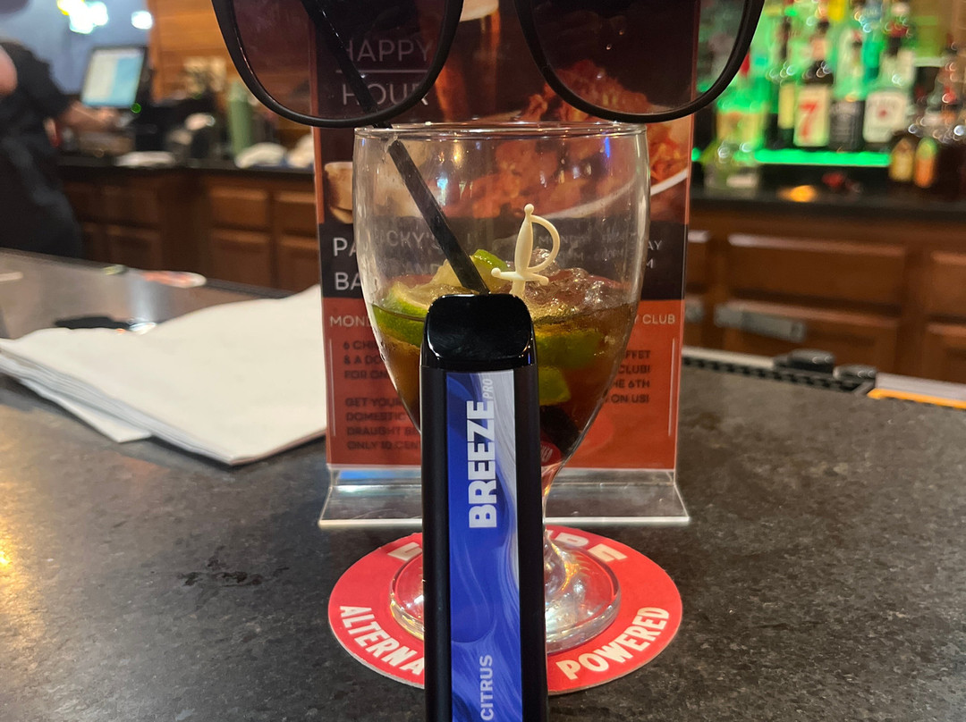 侯珀酒店及理查德C霍尔布鲁克会议中心主图