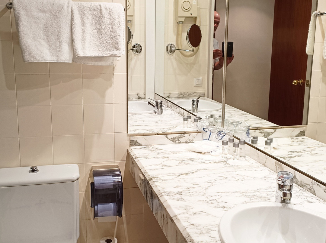 索尔公园酒店主图